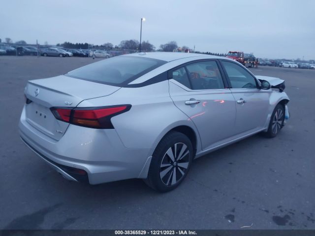 1N4BL4DW6LC225585 Nissan Altima Sv Intelligent Awd