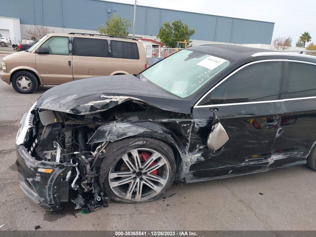 WA1A4AFY1J2155183 Audi Sq5 3.0t Premium Plus