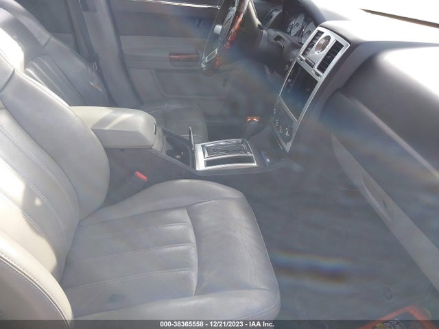 2007 CHRYSLER 300C VIN: 2C3KA63H37H805091