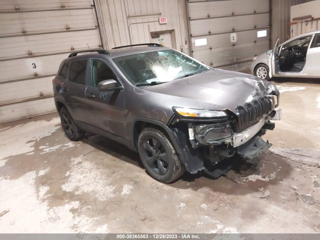 2018 JEEP CHEROKEE LATITUDE 4X4 VIN: 1C4PJMCB6JD592062