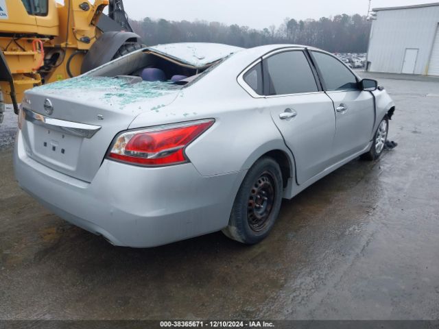 1N4AL3AP6FN328033 Nissan Altima