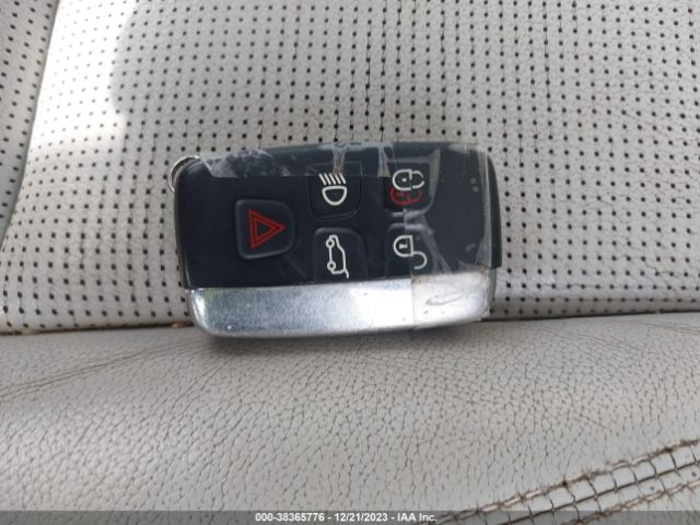 SALCP2RX9JH744874 Land Rover Discovery Sport Se