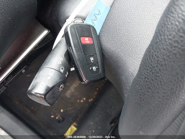 Toyota Prius Two 2016 JTDKBRFU0G3510908 Image 11