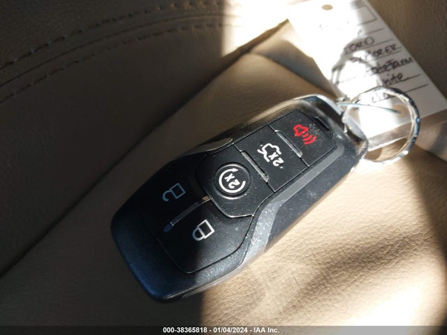 Ford EXPLORER XLT 2016 1FM5K7D83GGB70097 Image 11