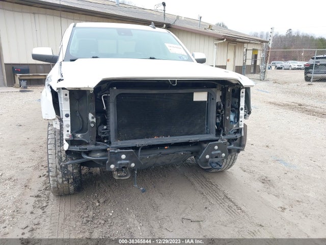 3GTU2NEC8JG260395 GMC Sierra 1500 Slt