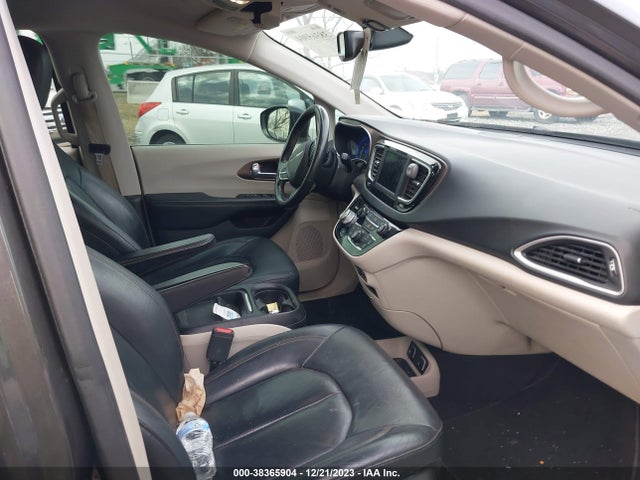 Chrysler Pacifica Touring L 2019 2C4RC1BG5KR596830 Image 5