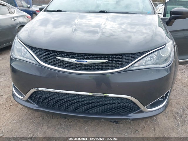 Chrysler Pacifica Touring L 2019 2C4RC1BG5KR596830 Image 6