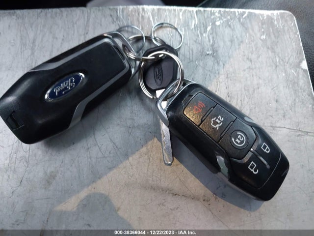 Ford EDGE SEL 2015 2FMTK4J8XFBC22759 Image 11