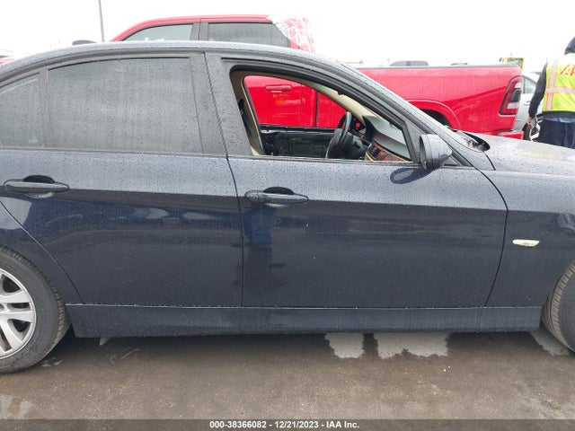 2007 BMW 328I VIN: WBAVA33597KX81429
