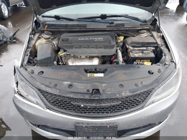 Chrysler 200 S 2015 1C3CCCBB5FN670728 Image 10
