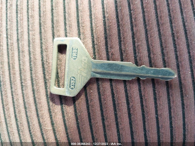 1982 TOYOTA SUPRA VIN: JT2MA67L7C0041255