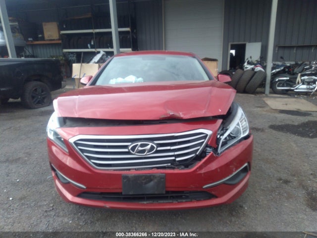 Hyundai SONATA SE 2017 5NPE24AF3HH570955 Image 12