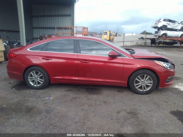 Hyundai SONATA SE 2017 5NPE24AF3HH570955 Image 13