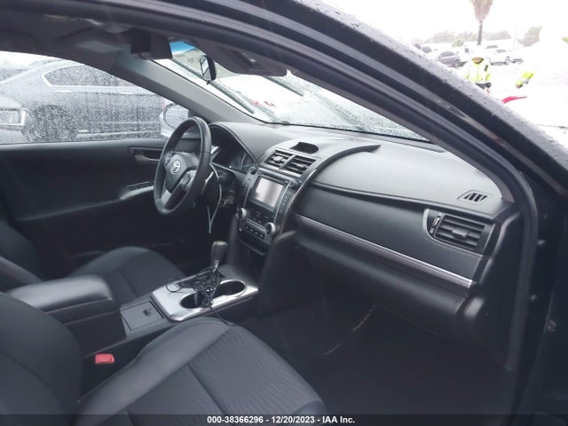 2013 TOYOTA CAMRY SE VIN: 4T1BF1FK8DU675966