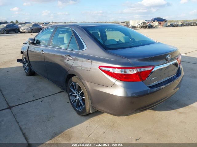 4T1BF1FK4HU435495 Toyota CAMRY LE