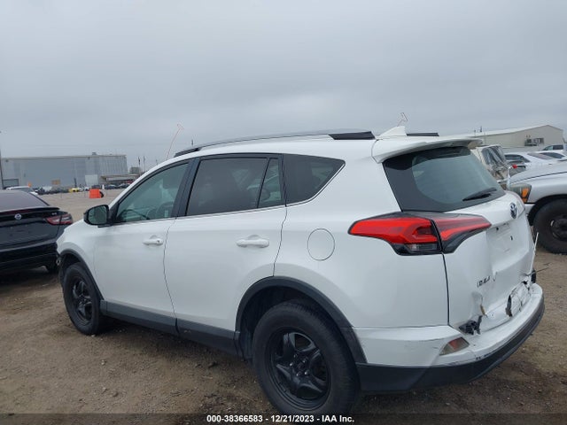 Toyota RAV4 LE 2017 2T3BFREVXHW622127 Image 15