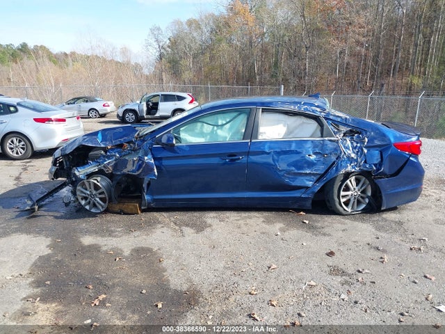 2016 HYUNDAI SONATA SE VIN: 5NPE24AFXGH345673