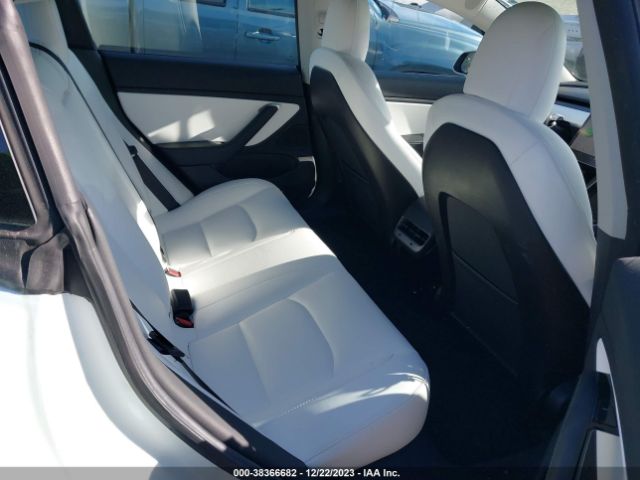 5YJ3E1EB2KF392546 Tesla Model 3 Long Range/performance