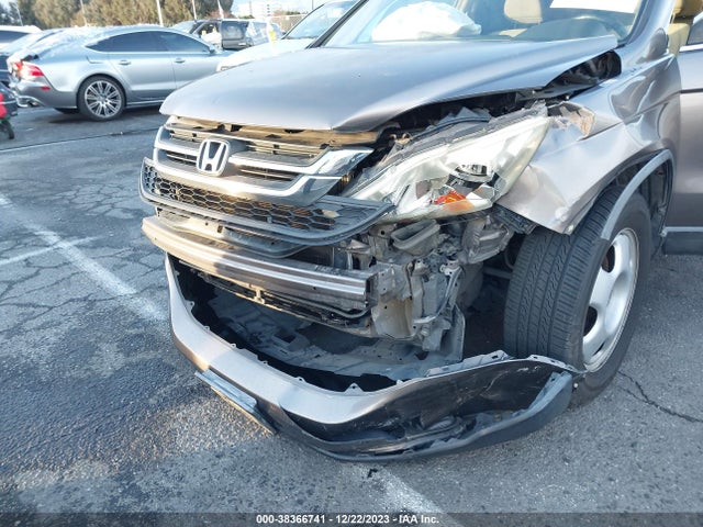 2010 HONDA CR-V LX VIN: 5J6RE3H31AL040705