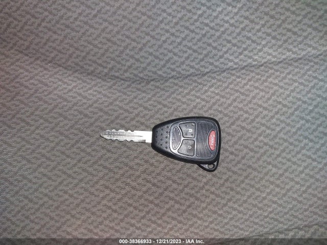 2004 DODGE CARAVAN SXT VIN: 1D4GP45RX4B524259