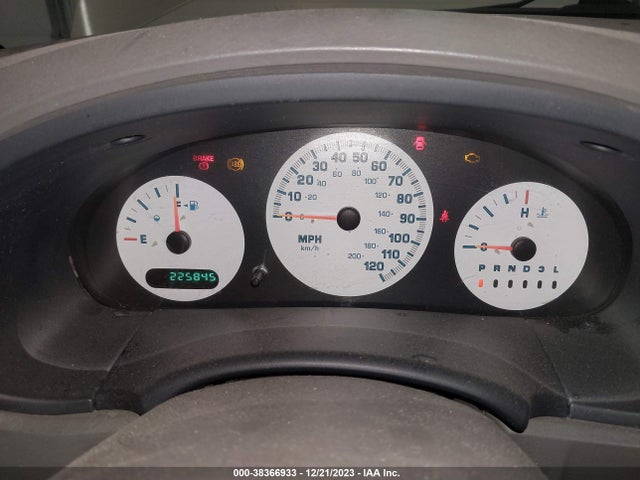 2004 DODGE CARAVAN SXT VIN: 1D4GP45RX4B524259