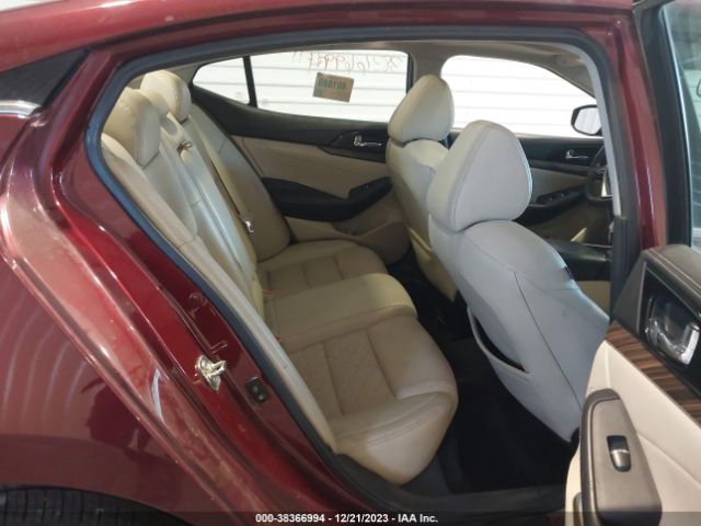 1N4AA6AP9GC428132 Nissan Maxima 3.5 Platinum