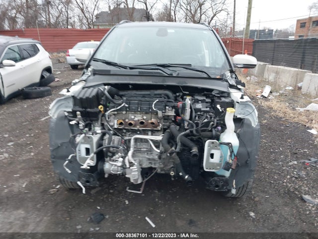 3C4NJDCB3JT354218 Jeep Compass Limited 4x4