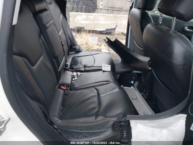 3C4NJDCB3JT354218 Jeep Compass Limited 4x4