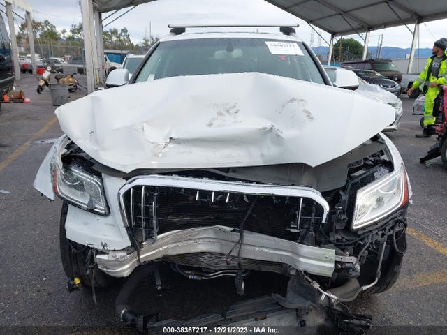 WA1C2AFP8HA068564 Audi Q5 2.0t Premium