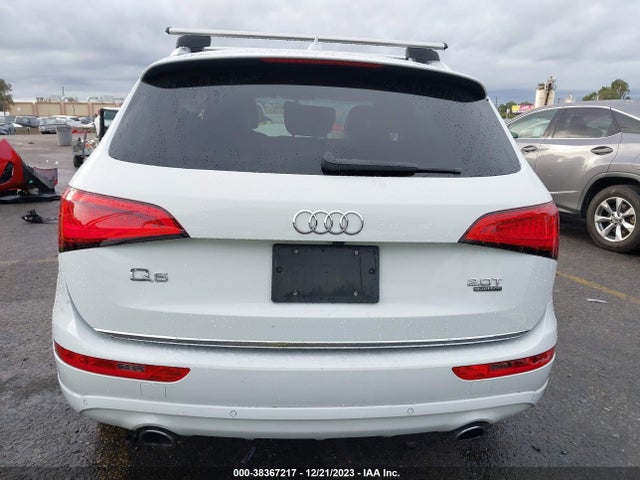 WA1C2AFP8HA068564 Audi Q5 2.0t Premium