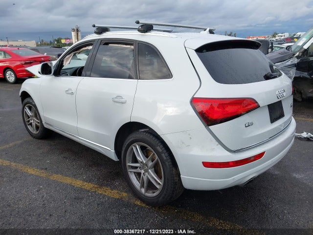WA1C2AFP8HA068564 Audi Q5 2.0t Premium