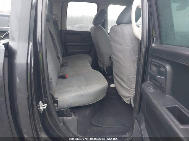 2018 RAM 1500 EXPRESS QUAD CAB 4X4 6'4 BOX VIN: 1C6RR7FTXJS302397