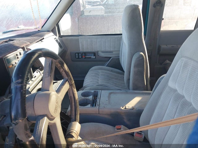 1994 GMC SIERRA K2500 VIN: 2GTFK29K9R1585635
