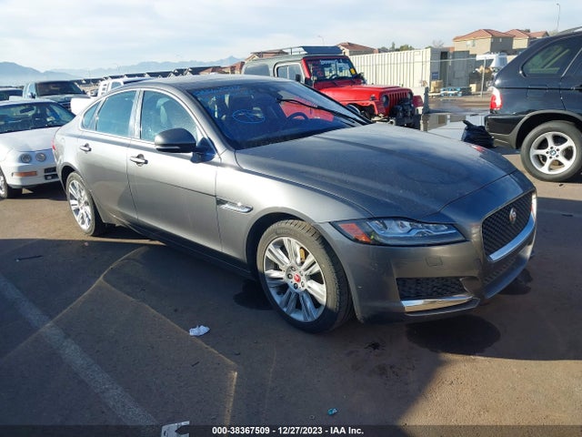 2016 JAGUAR XF SAJBD4BV8GCY09902 Photo 0