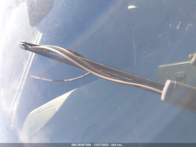 2016 JAGUAR XF SAJBD4BV8GCY09902 Photo 5