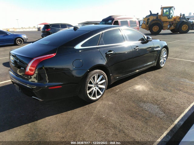 2013 JAGUAR XJ SAJWA1C74D8V41891 Photo 3