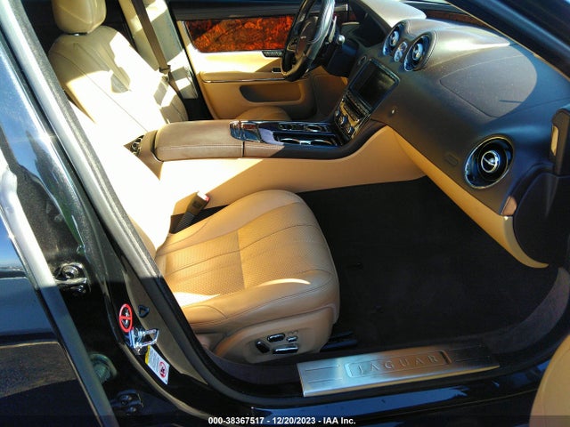2013 JAGUAR XJ SAJWA1C74D8V41891 Photo 4