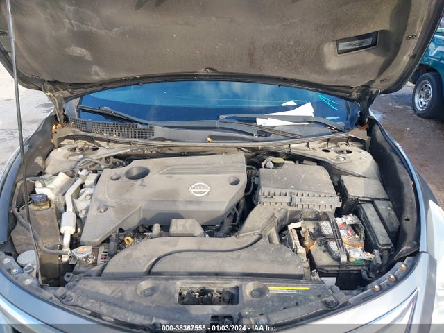 2015 NISSAN ALTIMA 2.5/2.5 S/2.5 SL/2.5 SV VIN: 1N4AL3AP4FN352377