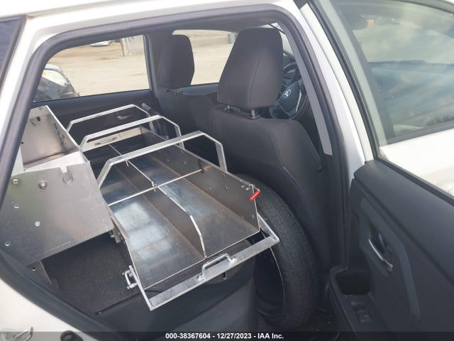 Toyota COROLLA IM 2018 JTNKARJE1JJ573680 Image 8