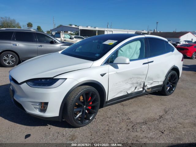 2018 TESLA MODEL X 5YJXCBE22JF111289 Photo 1