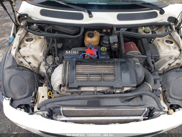 2005 MINI COOPER S WMWRE33455TD92214 Photo 9