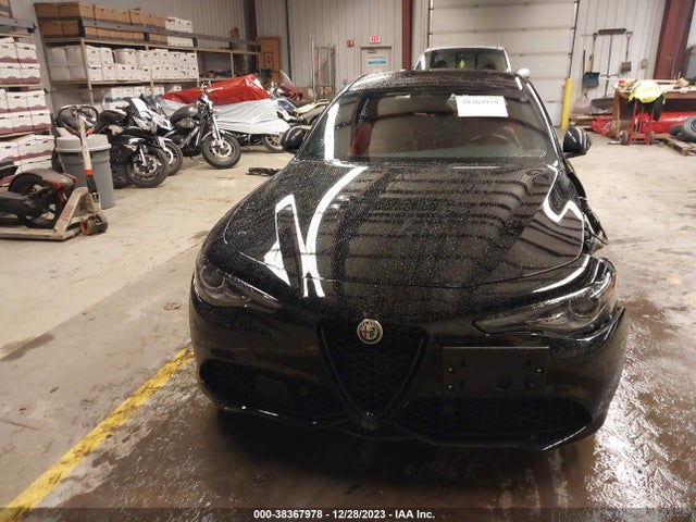 ZARFANBN1M7640850 Alfa Romeo Giulia Ti Sport