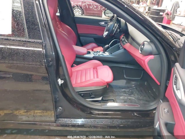 ZARFANBN1M7640850 Alfa Romeo Giulia Ti Sport