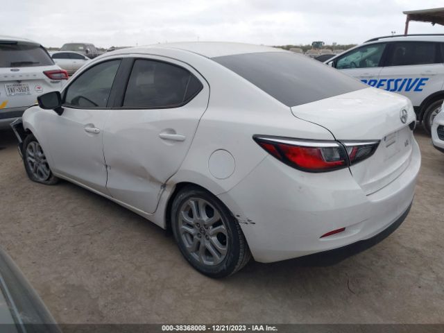 3MYDLBZV3GY139706 Scion IA
