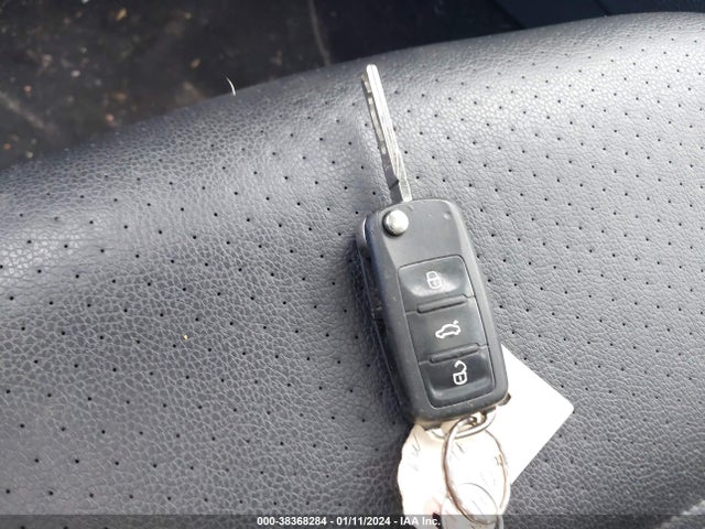 3VWD17AJ4FM406090 Volkswagen Jetta 1.8t Se