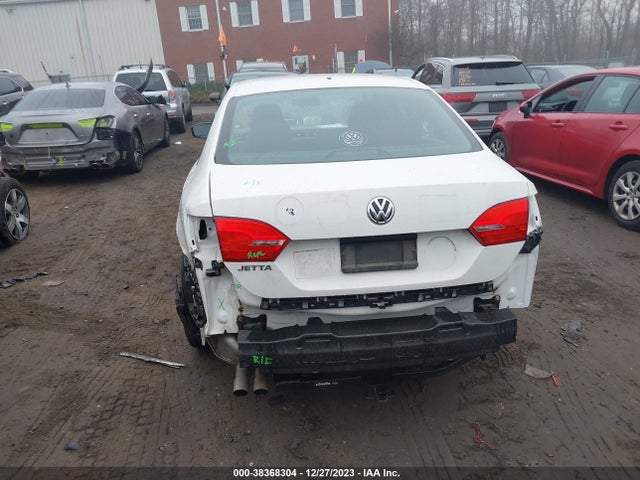 3VW2K7AJ1EM367400 Volkswagen Jetta 2.0l S