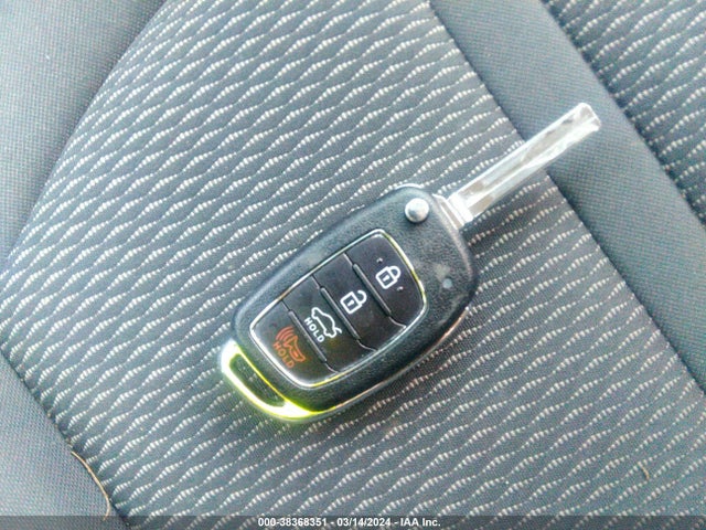 Hyundai SONATA SE 2019 5NPE24AF7KH764069 Image 11