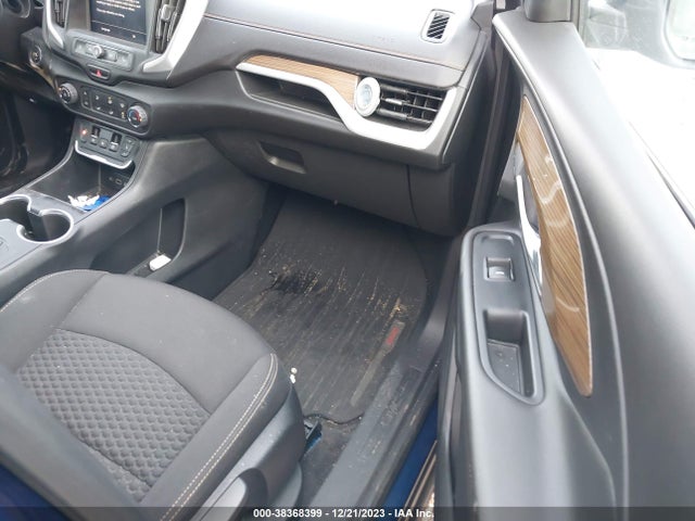 3GKALMEV9LL104425 GMC Terrain Fwd Sle