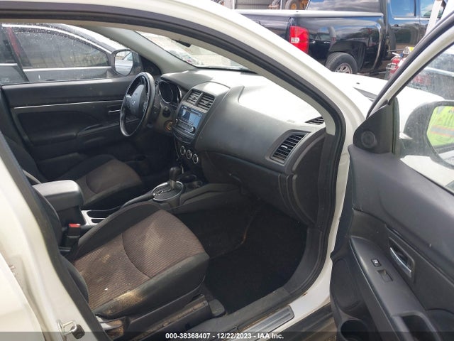 2017 MITSUBISHI OUTLANDER SPORT 2.0 ES/2.0 LE VIN: JA4AP3AU5HZ012181