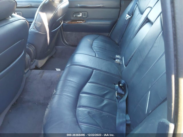 1996 LINCOLN TOWN CAR EXECUTIVE VIN: 1LNLM81W3TY672977